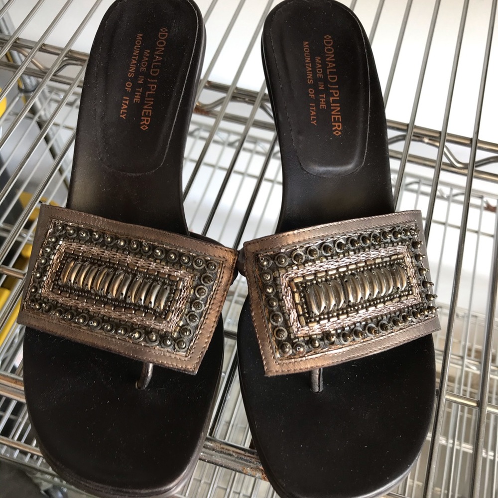 Donald J Pliner beaded sandels.. new. Beautiful